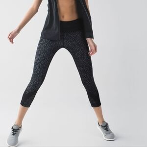 💝Lululemon Run: Inspire Crop II *Full-On Luxtreme *Block-It Pocket Heathered